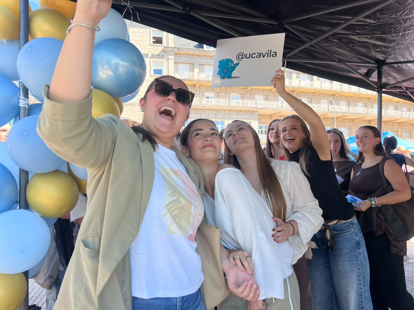 La UCAV celebra la fiesta de bienvenida a sus alumnos